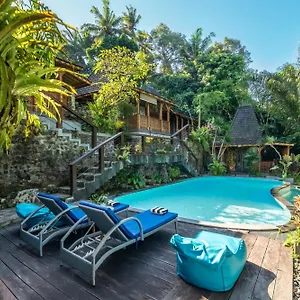 3* Couette-café Parvati Retreat